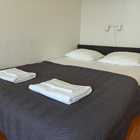 Lovely Northern Apartment, Parking Оулу Экстерьер фото